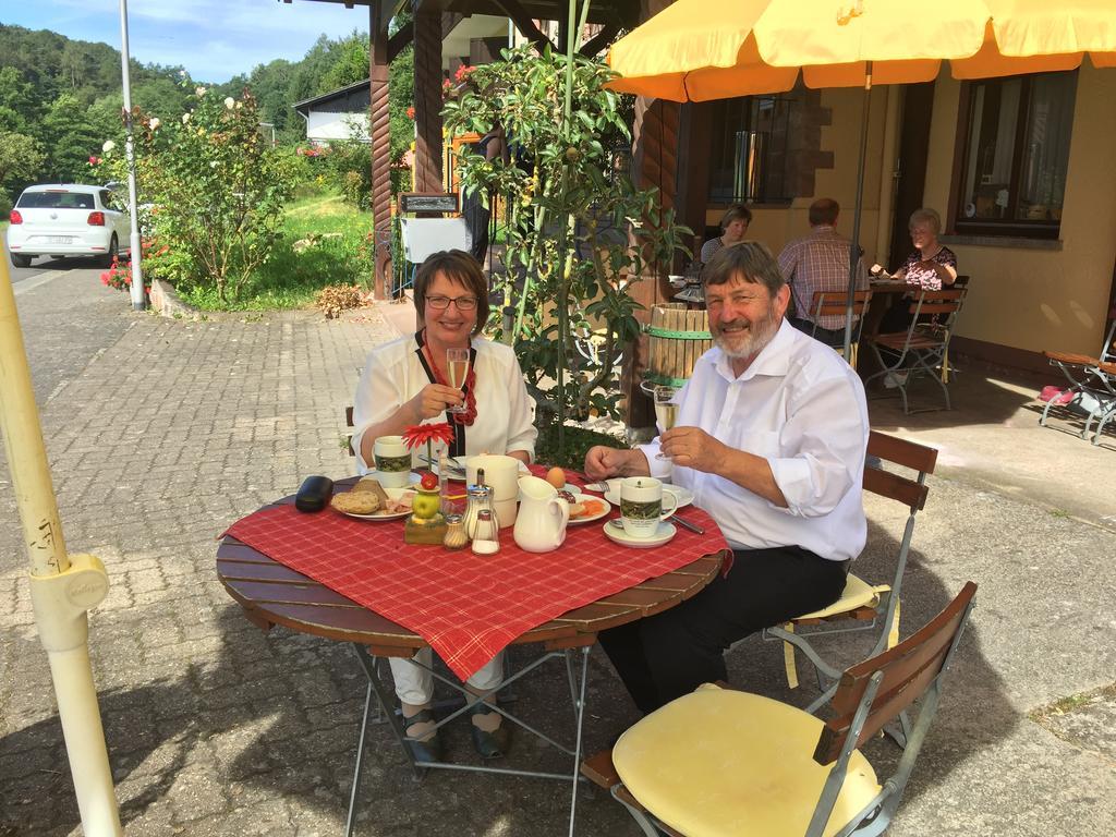Dornroeschen Hotel Höchst im Odenwald Eksteriør billede